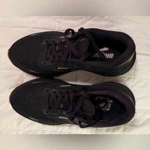 Brooks Black Women's Sneakers